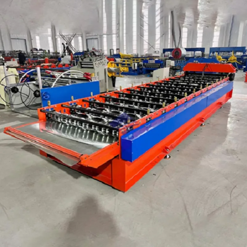 Máquina formadora de rollos de piso de cubierta 688